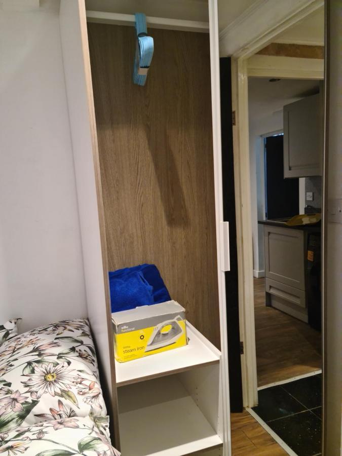 Exclusive Private One Bedroom Suite Λονδίνο Εξωτερικό φωτογραφία