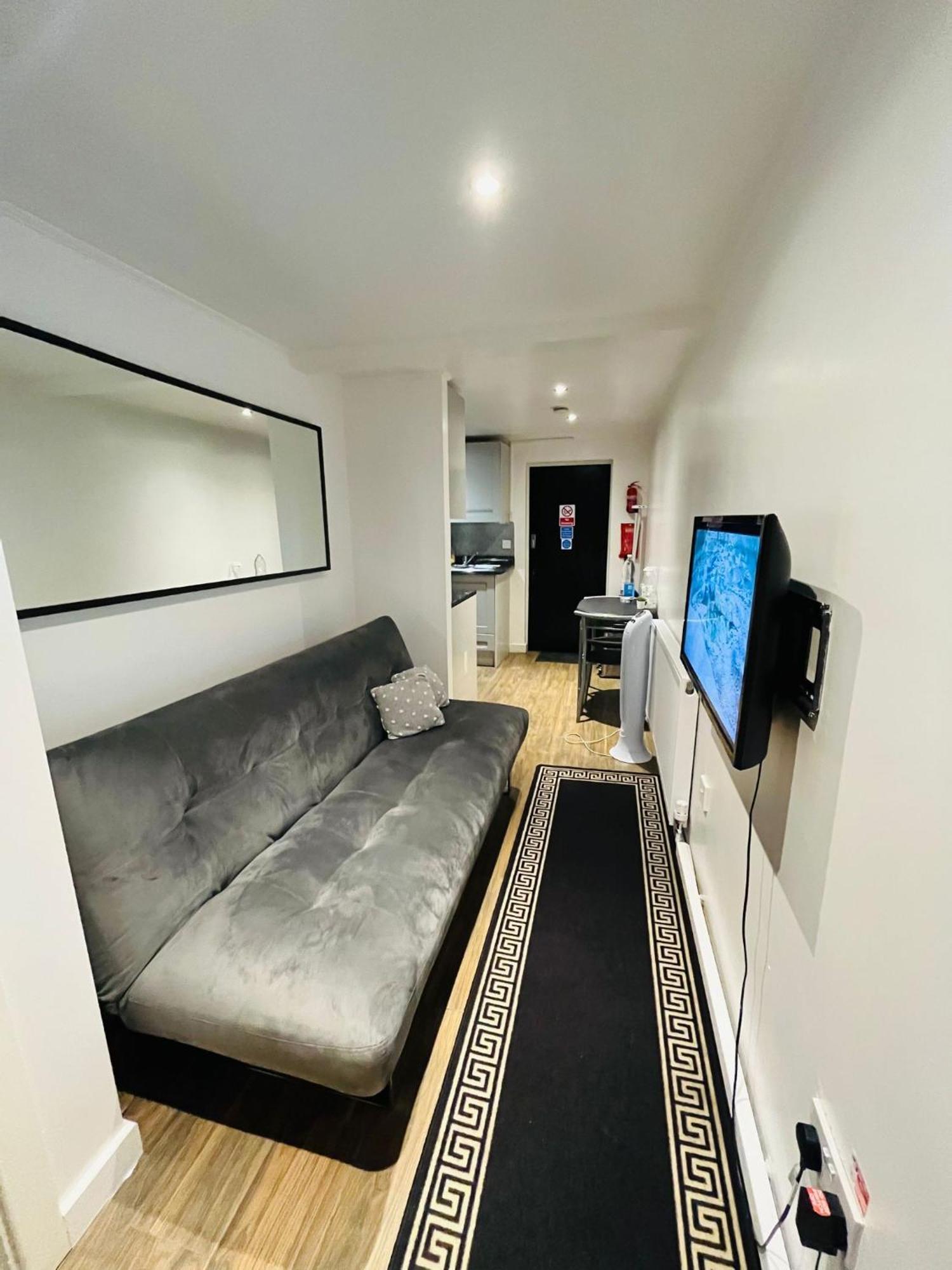 Exclusive Private One Bedroom Suite Λονδίνο Εξωτερικό φωτογραφία